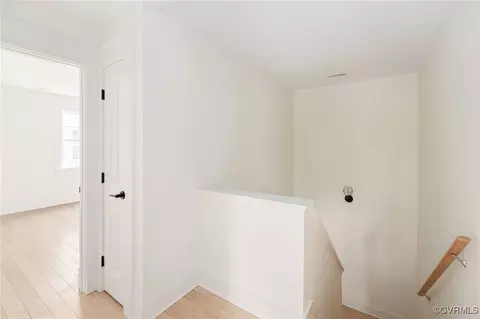 Entry Way - 3205 Jeter Ave, Richmond, VA 23222 photo 4 of 5