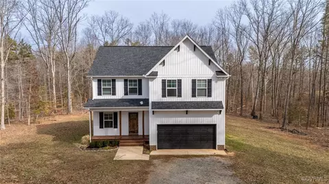 269 Freestyle Ln, Mineral, VA 23117