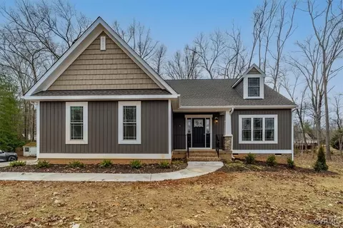 3944 S Fairway Dr, Powhatan, VA 23139