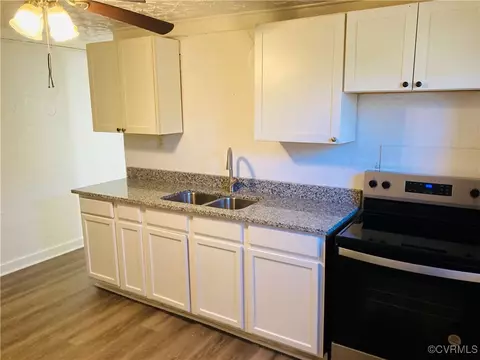 901-903 903 Priam St, Petersburg, VA 23803