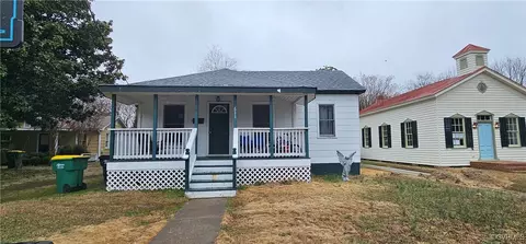 611 Brown Ave, Hopewell, VA 23860