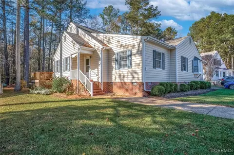 704 Fort Hayes Ct #A, Petersburg, VA 23805