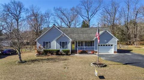 3608 Westbriar Ln, North Dinwiddie, VA 23803