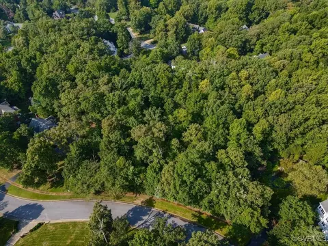 2530 Whitecastle Dr, Midlothian, VA 23113 photo 5