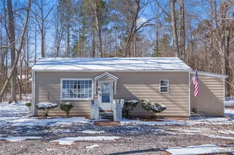 24624 River Rd, Petersburg, VA 23803