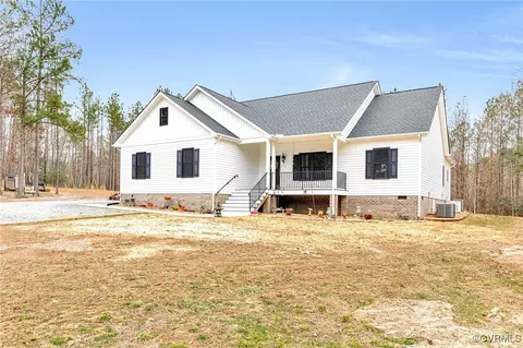 383 Beadles Rd, Aylett, VA 23009