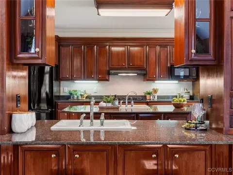 Kitchen - 12211 Iron Forge Dr, Midlothian, VA 23113 photo 3 of 3