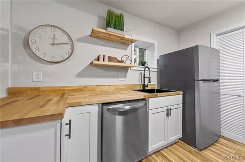 5900 Adderley St, Norfolk, VA 23502 photo 5