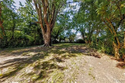 Exterior - 2519 Laguard Dr, Hampton, VA 23661 photo 1 of 2