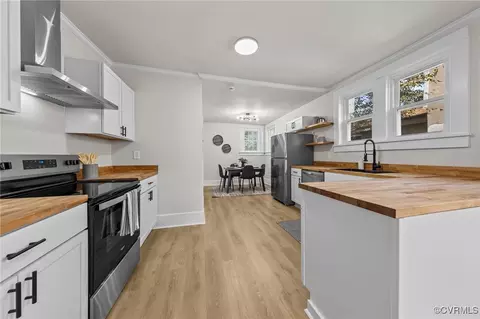 Kitchen - 2519 Laguard Dr, Hampton, VA 23661 photo 3 of 4