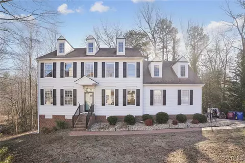 9150 Kings Charter Dr, Mechanicsville, VA 23116