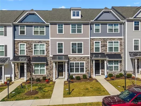17036 Thornapple Ct, Moseley, VA 23120