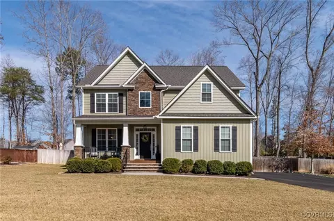 9071 Deerlake Dr, New Kent, VA 23124