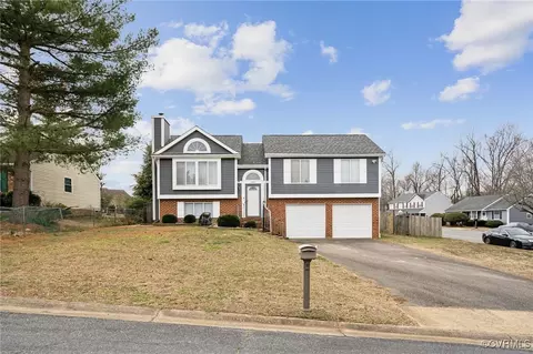 2801 Valley Side Ct, Richmond, VA 23223