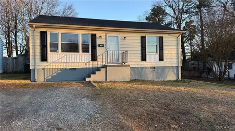 23 N Kalmia Ave, Highland Springs, VA 23075