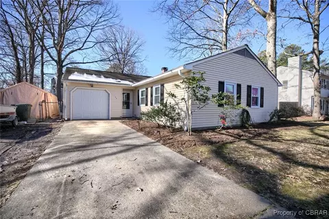 109 Lambert Dr, Newport News, VA 23602