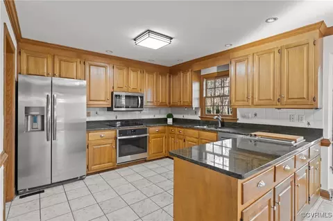 2810 Park Ridge Rd, Midlothian, VA 23113 photo 9