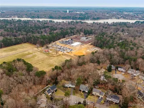 View/Area - 5503 Silver Birch Ln, Midlothian, VA 23112 photo 1 of 3