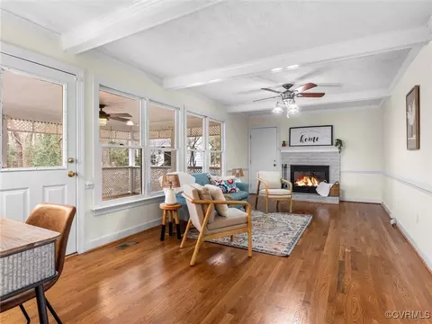 Living - 5503 Silver Birch Ln, Midlothian, VA 23112 photo 5 of 5