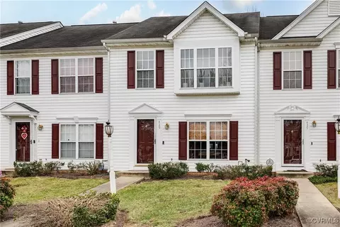 429 Hollybrook Ridge Ln, Richmond, VA 23223