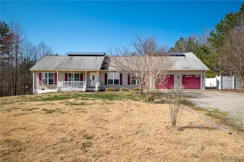 1587 Saw Mill Rd, Farmville, VA 23901