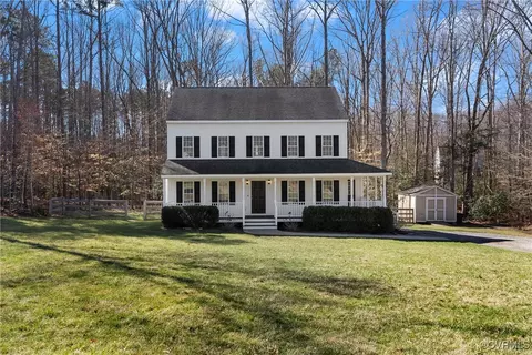 115 Hopeful Church Ct, Bumpass, VA 23024