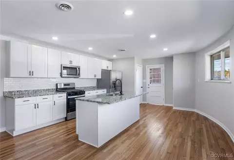 845 Augusta Ave, Petersburg, VA 23803