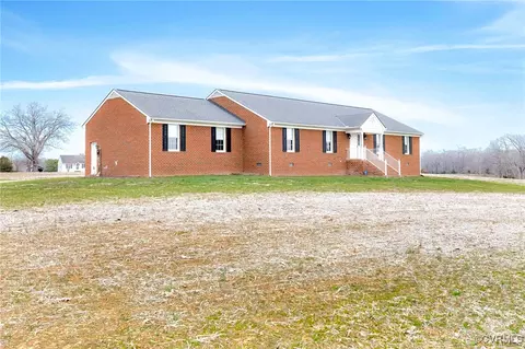 4488 Sandy Valley Rd, Mechanicsville, VA 23111