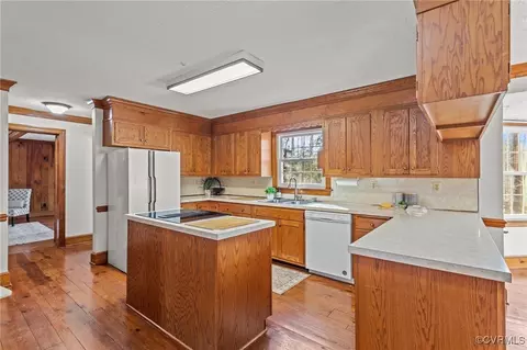 3830 E Old Gun Rd, Midlothian, VA 23113 photo 9