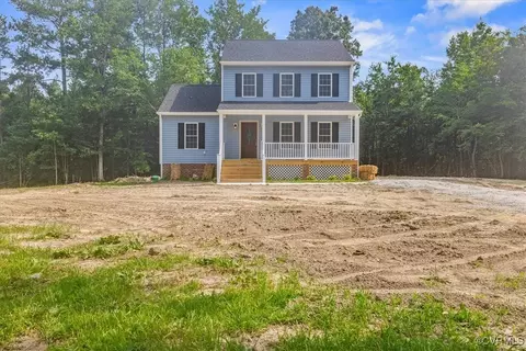 Exterior - 11615 Jerusalem Plank Rd, Waverly, VA 23890 photo 2 of 10