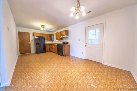 1868 Highland Dr, Gloucester Point, VA 23062 photo 13