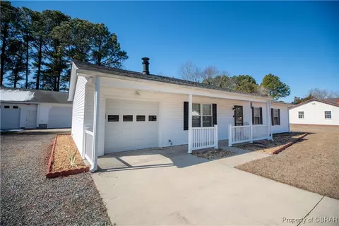 1868 Highland Dr, Gloucester Point, VA 23062 photo 31