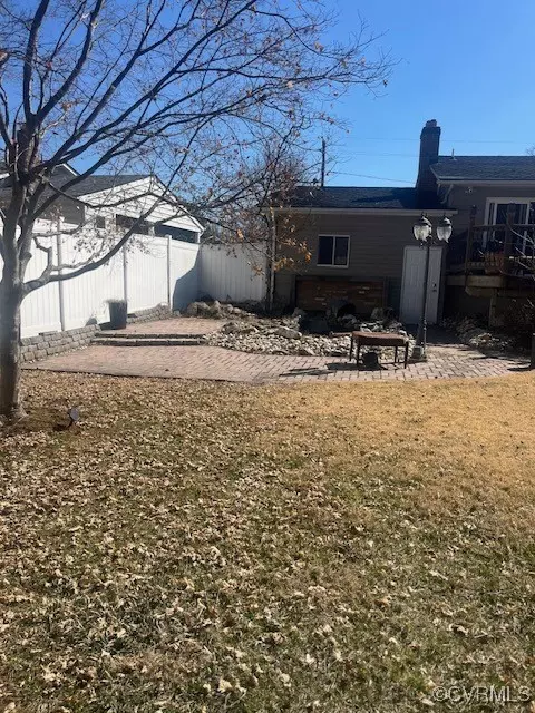 Exterior - 8705 Lagrange St, Lorton, VA 22079 photo 4 of 4