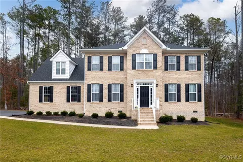 10537 Beachcrest Ct, Chesterfield, VA 23832