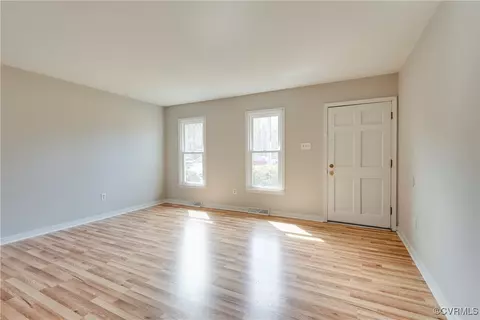 Living - 11506 Genito Rd, Midlothian, VA 23112 photo 3 of 9