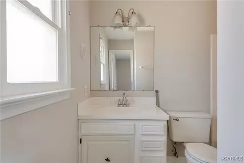 Bath - 11506 Genito Rd, Midlothian, VA 23112 photo 3 of 4