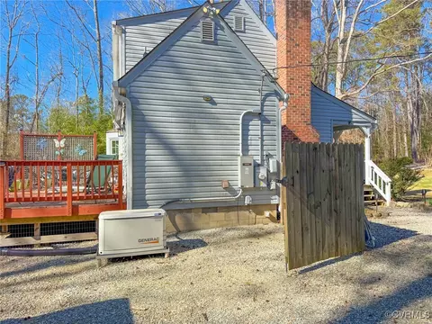Exterior - 2828 Sutherland Rd, Sutherland, VA 23885 photo 11 of 13