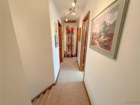 Entry Way - 2828 Sutherland Rd, Sutherland, VA 23885 photo 4 of 4