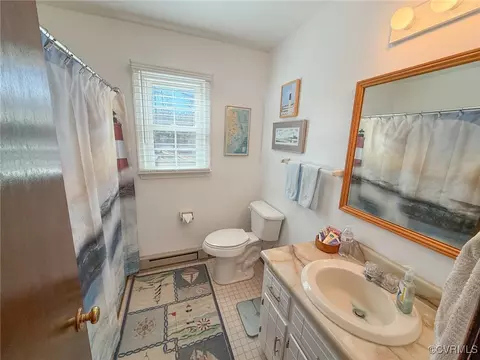 Bath - 2828 Sutherland Rd, Sutherland, VA 23885 photo 2 of 2