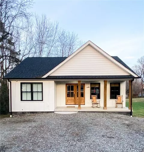 205 Cutler Ave, Louisa, VA 23093