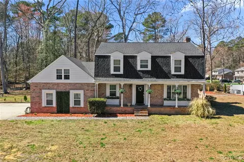 200 St Georges Blvd, Williamsburg, VA 23185