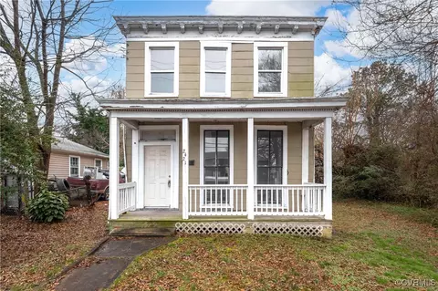 2421 Whitcomb St, Richmond, VA 23223