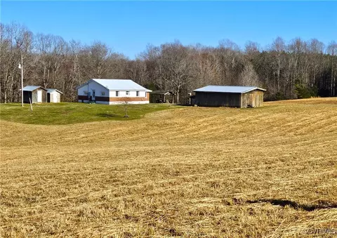 12811 Horseshoe Loop, Amelia Court House, VA 23002