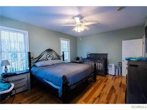 Bedroom - 1047 Camera Rd, Waverly, VA 23890 photo 2 of 10