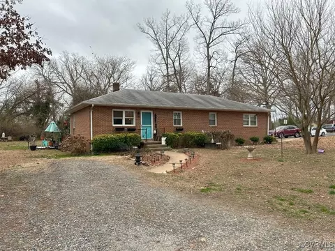 7825 Senate St, North Chesterfield, VA 23237