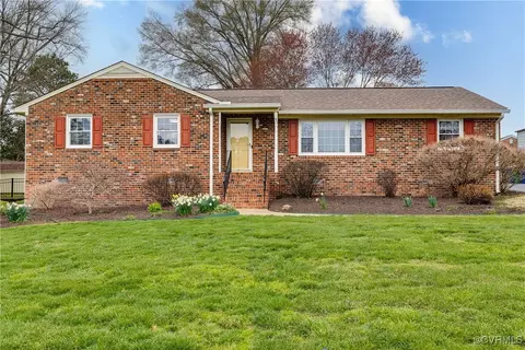 810 Clearlake Ct, Richmond, VA 23236