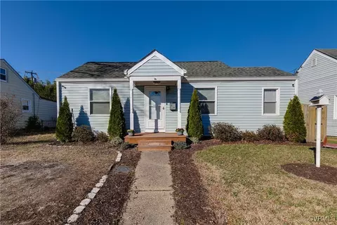 900 Hill Top Dr, Richmond, VA 23225