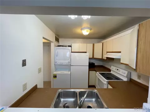 103 Lake Powell Rd #E, Williamsburg, VA 23185 photo 6
