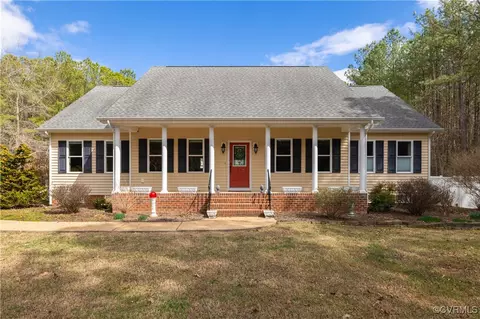 5490 Baybranch Xing, Disputanta, VA 23842