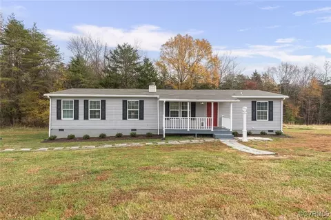 926 Evans Rd, Powhatan, VA 23139